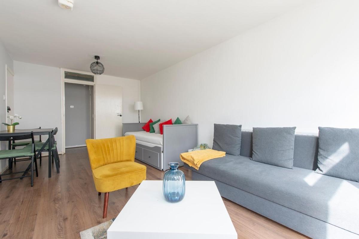 Lovely 2-Bed 20 Mins To Central London Ngoại thất bức ảnh